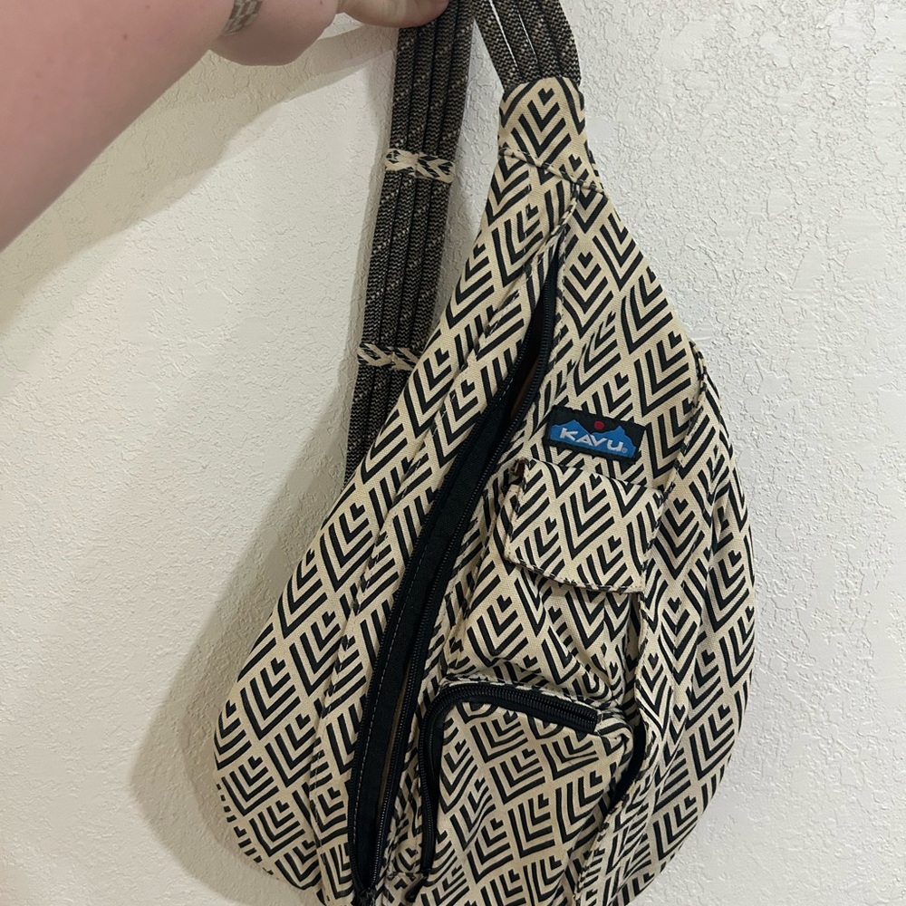 KAVU Black and Cream Sling Bag
